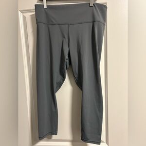 Athleta Elation train 7/8 tight